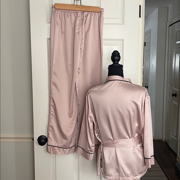 Bluebella Rose Dust Wren Kimono Pajama Size US 6 - Picture 8 of 14